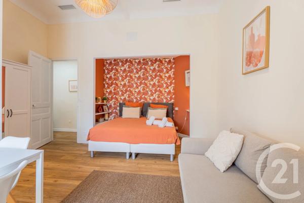 Appartement F3 à vendre  3 pièces - 82,50 m 2   MENTON  - 06