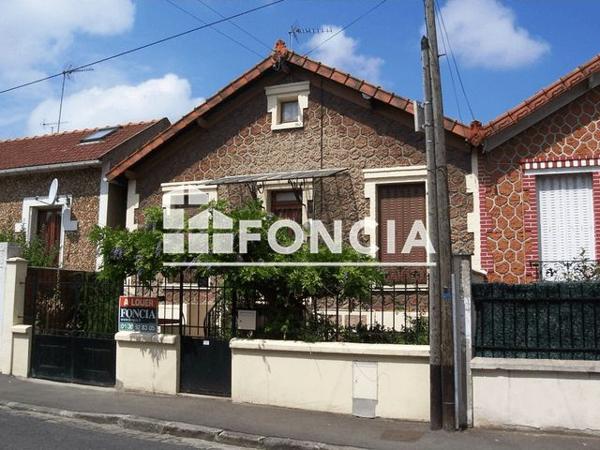 Location Maison 2 pièces 35.22 m² - 26 RUE DE SEINE Mantes La Jolie 78200