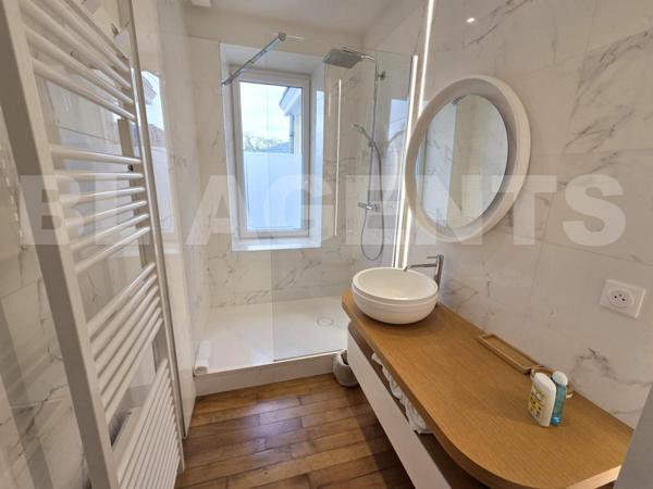 Hôtel particuliers/ Villa/ Bureau professionnel