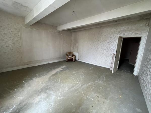 Immeuble à vendre |  Cadillac |  240 m²