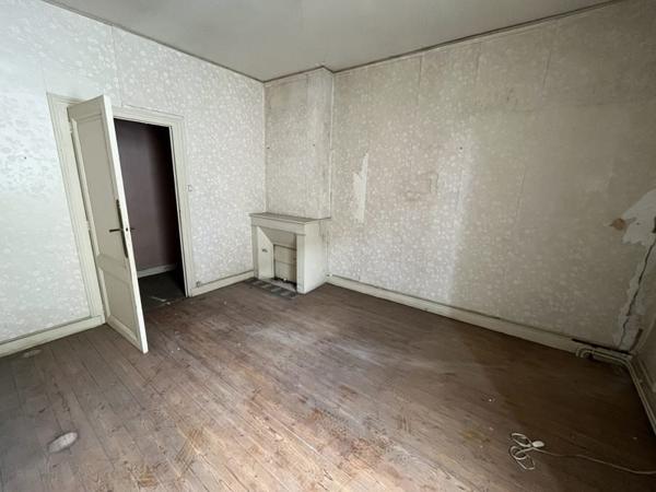 Immeuble à vendre |  Cadillac |  240 m²