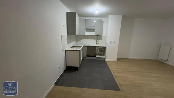 Appartement à louer 3 pièces 77.88m² Rueil-Malmaison (92500)