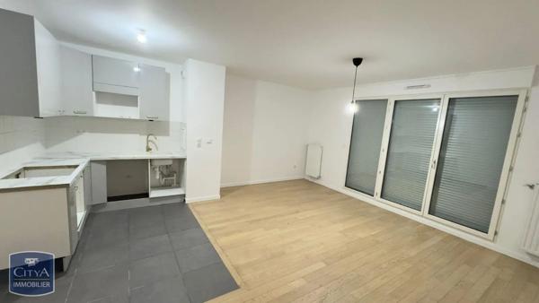 Appartement à louer 3 pièces 77.88m² Rueil-Malmaison (92500)