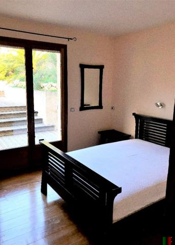 Superbe mas provençal 6 pièces