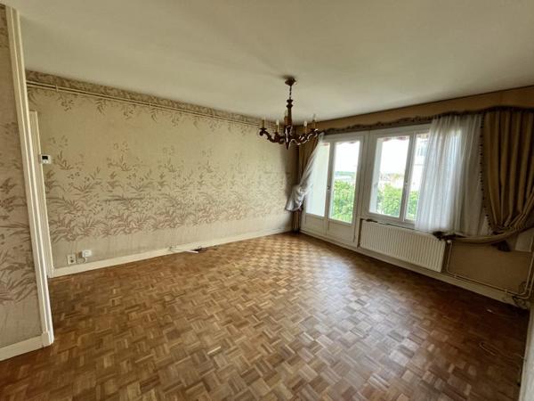 Appartement à vendre |  Vierzon |  4 pièces | 80 m²
