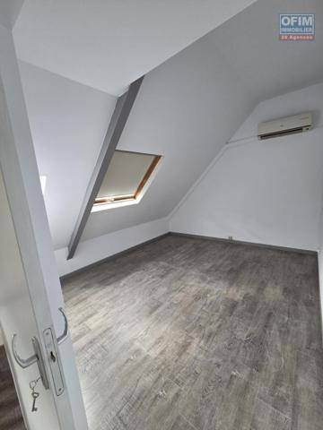 À louer – Appartement duplex F4/5 a Mongaillard
