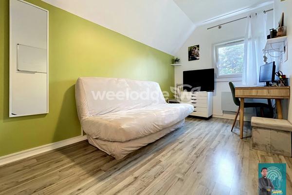 Maison à vendre 6 pièces de 100 m² à Jouy-le-Moutier
