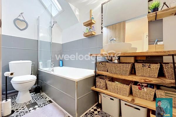 Maison à vendre 6 pièces de 100 m² à Jouy-le-Moutier