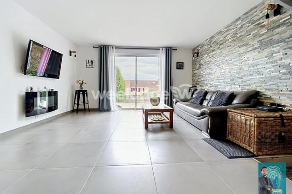 Maison à vendre 6 pièces de 100 m² à Jouy-le-Moutier