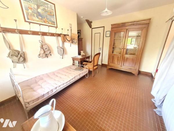 LONGERE - A VENDRE - COUTURE SUR LOIR (41800)