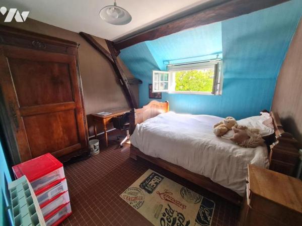 LONGERE - A VENDRE - COUTURE SUR LOIR (41800)