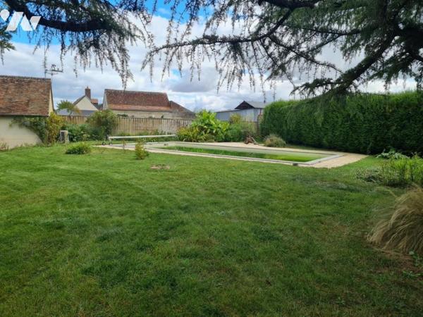 LONGERE - A VENDRE - COUTURE SUR LOIR (41800)