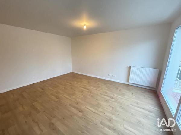 Location appartement 2 pièces 45 m² Carrières-sous-Poissy