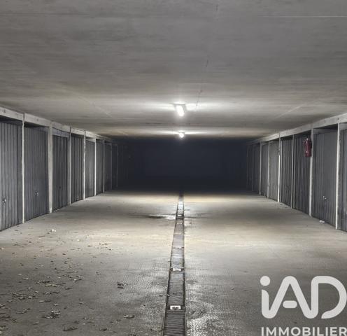 Parking à vendre 13 m² Le Mée-sur-Seine