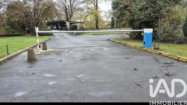 Parking à vendre 13 m² Le Mée-sur-Seine