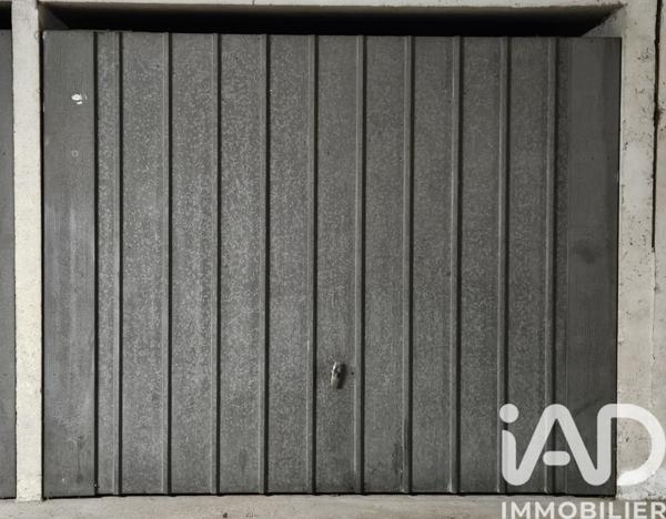 Parking à vendre 13 m² Le Mée-sur-Seine