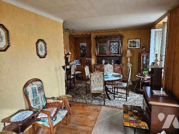 Un ensemble immobilier sur VETRE SUR ANZON.