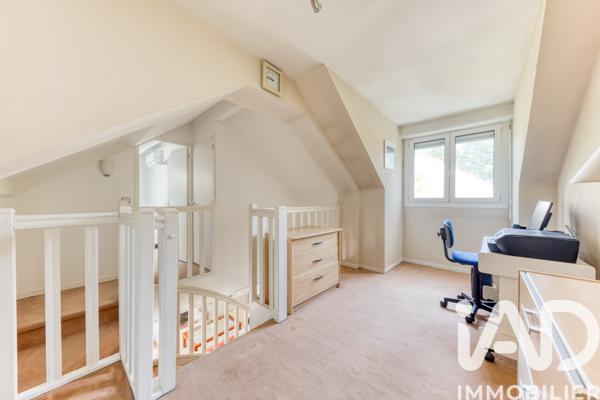 Maison à vendre 6 pièces 124,83 m² Noisy-le-Grand