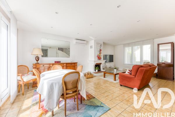 Maison à vendre 6 pièces 124,83 m² Noisy-le-Grand
