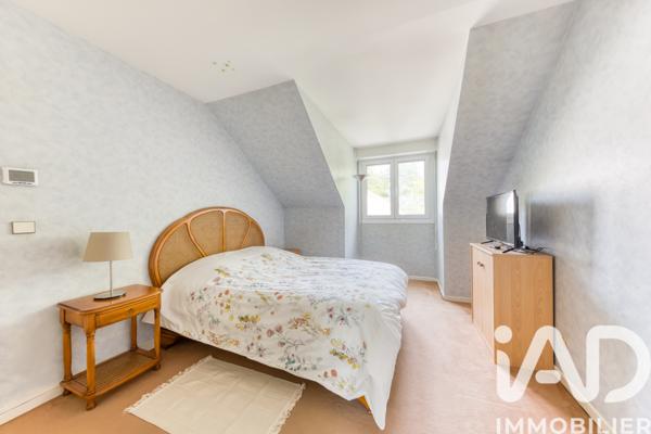 Maison à vendre 6 pièces 124,83 m² Noisy-le-Grand