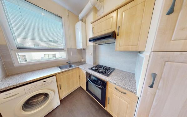 Appartement à vendre    2 pièces • 42,05 m2 Asnières-sur-Seine