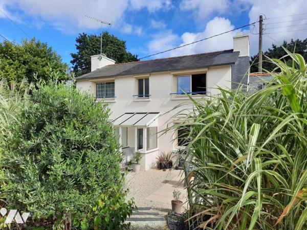 Vie de plein pied pour cette maison pleine de charme.