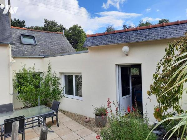 Vie de plein pied pour cette maison pleine de charme.