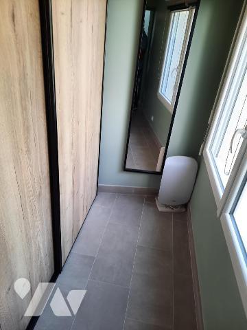 Vie de plein pied pour cette maison pleine de charme.