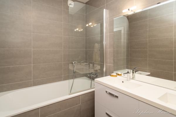 Evian les Bains appartement T4 duplex 134m² meublé terrasse vue lac