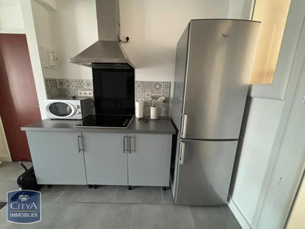Appartement à louer 3 pièces 59.6m² Nîmes (30000)