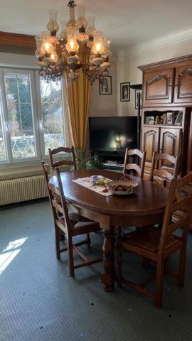 Maison de 4 logements plus jardin