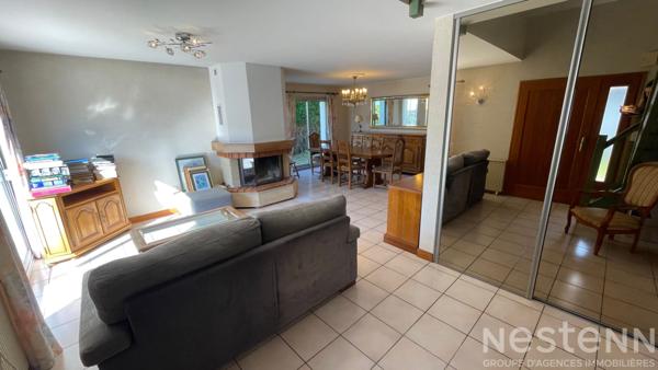 Maison à vendre Saint-Pierre Quiberon à 5 minutes à pied du centre-ville, 5 chambres, 110 m² avec parcelle de 641 m²