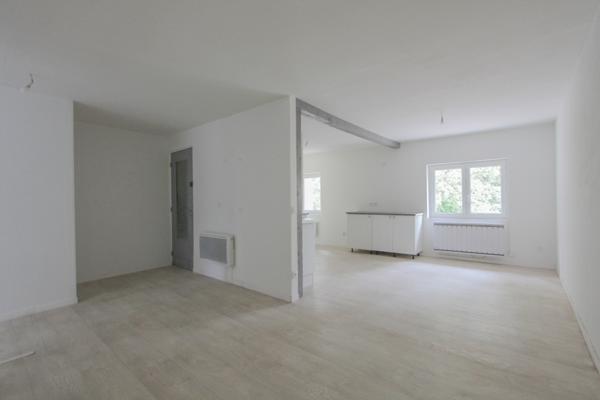 Peynier (13790) Appartement T3 de 74 m² (67,84 m² loi carrez) avec 2 parkings – Peynier
