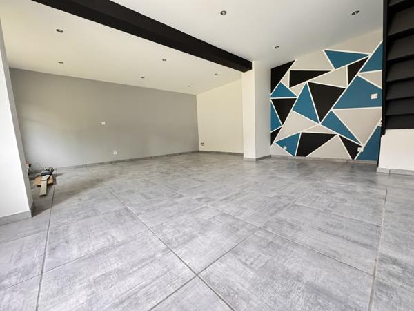 MAISON ANCIENNE SECTEUR JUICQ