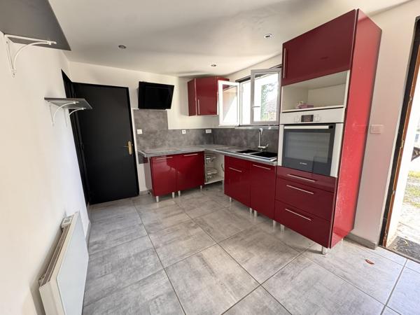 MAISON ANCIENNE SECTEUR JUICQ