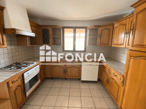 Location Maison 4 pièces 95.83 m² - 2 PLACE SAINT GEORGES Agde 34300