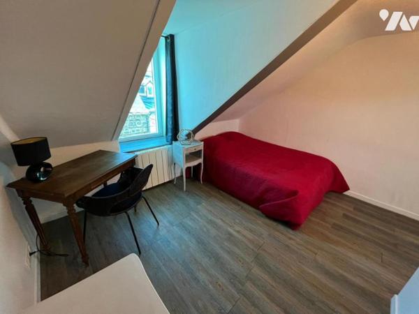 SAINT-QUAY-PORTRIEUX - Au port - Maison en pierres