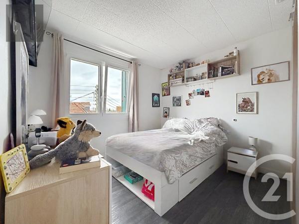 Appartement à vendre  3 pièces - 64 m2 STE SAVINE - 10