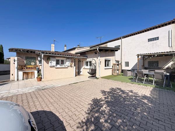 Maison
         4 pièces
        - 93 m² 219 900 €*