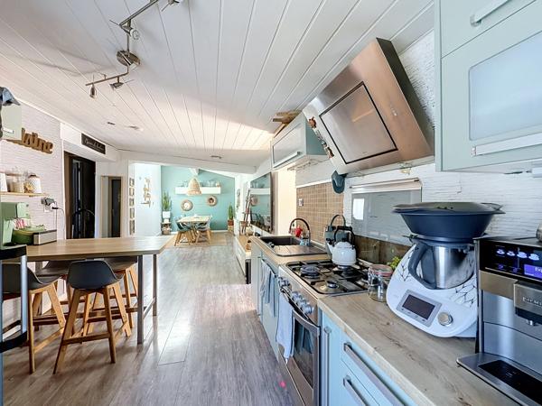 Maison
         4 pièces
        - 93 m² 219 900 €*