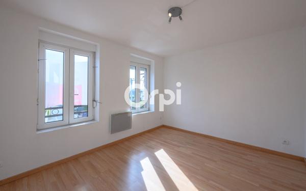 Maison à vendre    5 pièces •  Hautmont