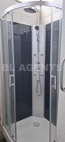 Appartement 36 m² à rénover – Opportunité dans une maisonnette marseillaise  Marseille 4e – Quartier