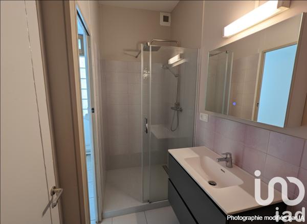 Maison à vendre 3 pièces 74 m² Lussac-les-Églises