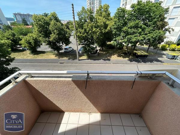 Appartement à louer 1 pièce 21.86m² Clermont-Ferrand (63000)