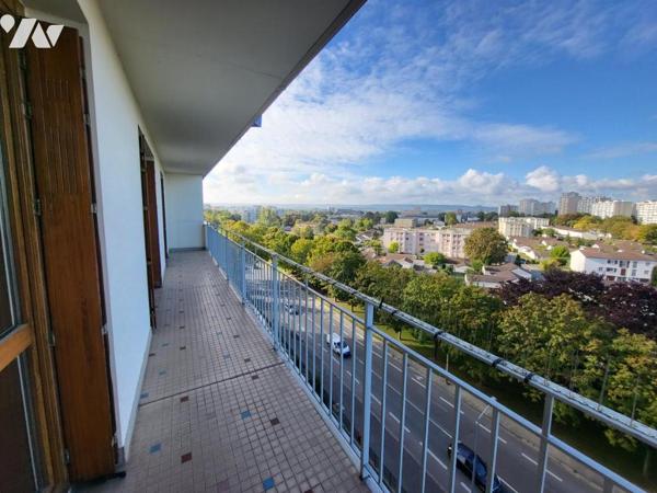 Résidence Le Champagne - spacieu type 4 avec balcon et garage