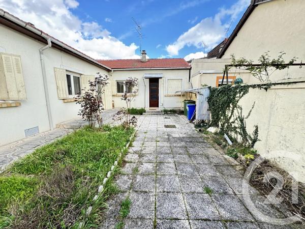 Appartement F3 à vendre  3 pièces - 59,95 m 2   LE BLANC MESNIL  - 93