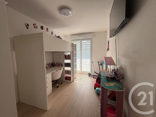 Appartement F3 à vendre  3 pièces - 59,95 m 2   LE BLANC MESNIL  - 93
