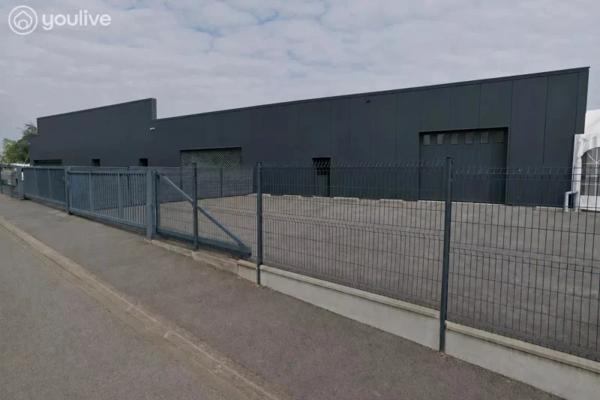 Ensemble immobilier d’activité de 770 m² avec revenu locatif immédiat – Terrain clos de 2 300 m²