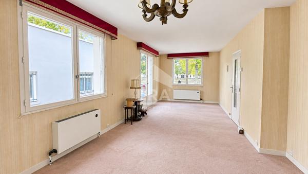 MAISON  5 PIECE A LAVAL AVEC VUE SUR LA MAYENNE