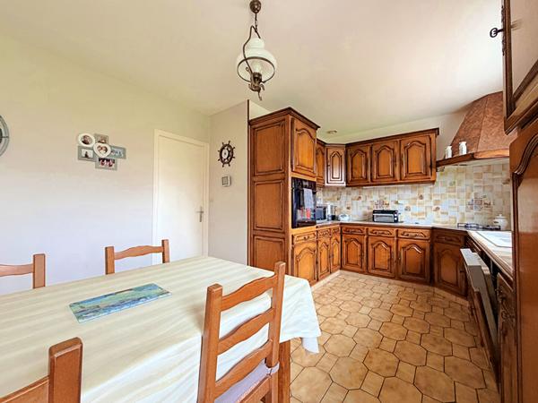 Maison La Couronne 5 pièce(s) - 3 CH -132 m2